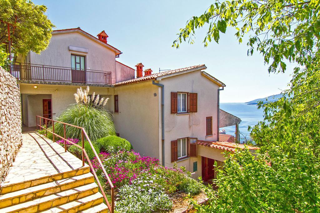 Apartments Rabac 981 Luaran gambar