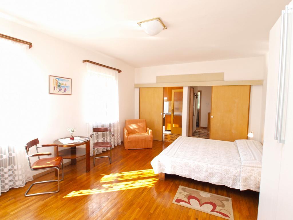 Apartments Rabac 981 Luaran gambar